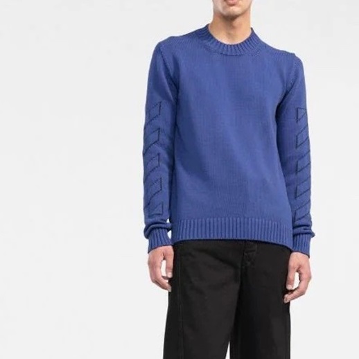 オフホワイトメンズブルークルーネックニットf0848