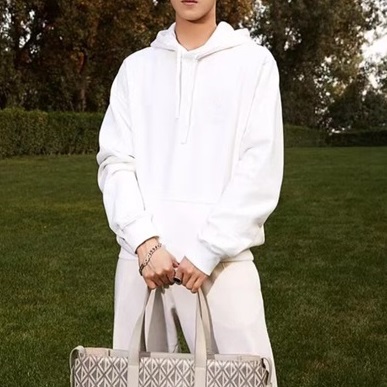 ディオールメンズカジュアルホワイトフーディo02168