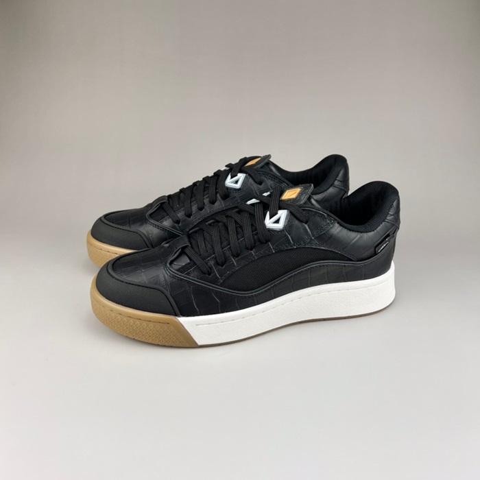 ディオールメンズカジュアルブラックスニーカーo02189