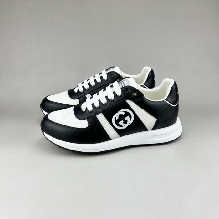 グッチメンズクラシックブラックスニーカーc05283