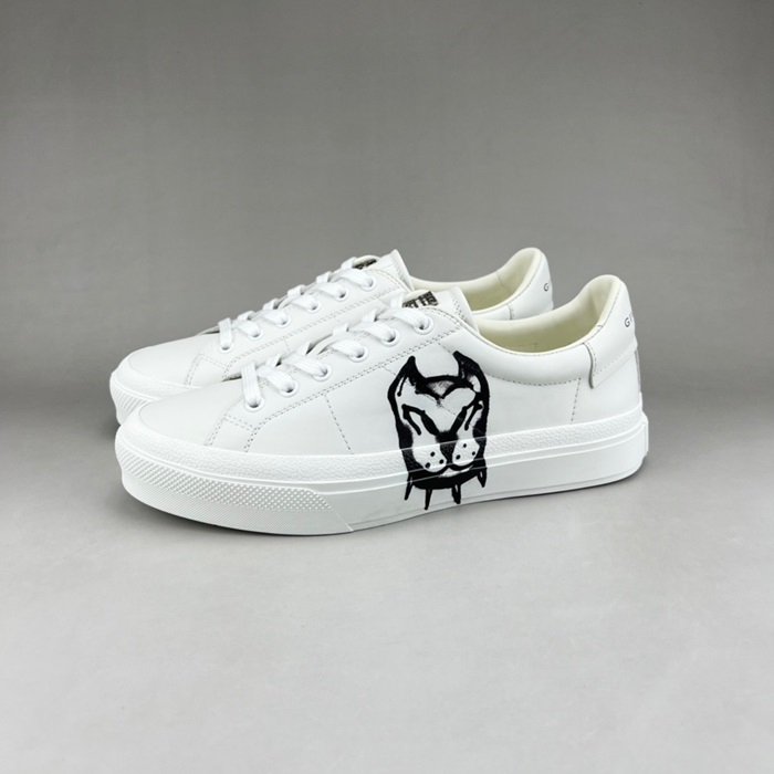 ジバンシィメンズクラシックホワイトスニーカーv0891