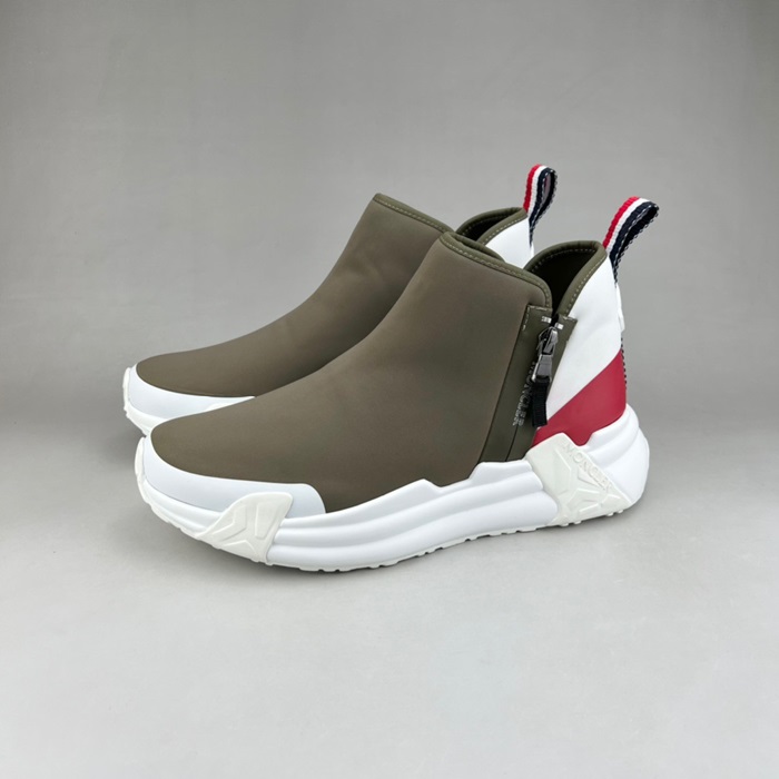 モンクレールメンズカーキスニーカーn04