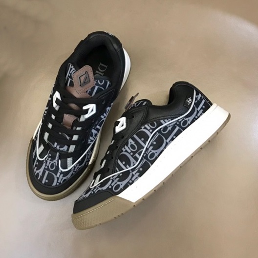 ディオールユニセックスブラックスニーカーo02217