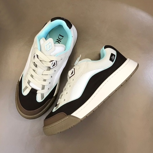 ディオールユニセックスホワイトスニーカーo02218