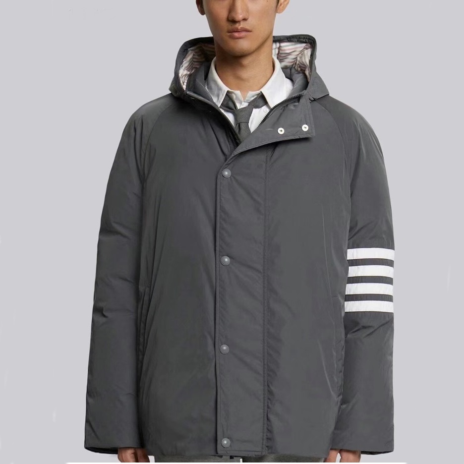 トムブラウンメンズグレーダウンパディングm0672