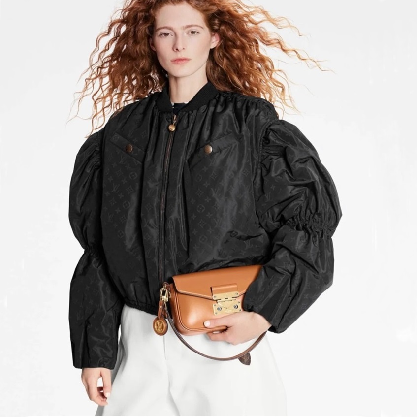 ルイヴィトンレディースキャメルスウィングバッグv53