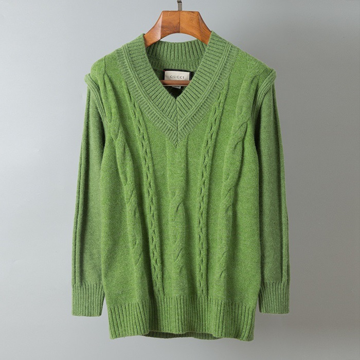 グッチメンズグリーンネックニットu54