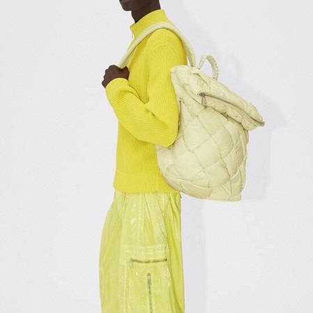 ボッテガヴェネタメンズイエローバックパックv0483