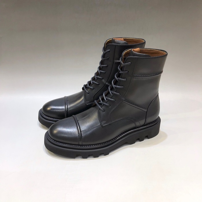 ジバンシィメンズブラックブーツv0932