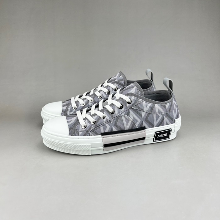 ディオールユニセックスグレースニーカーi44