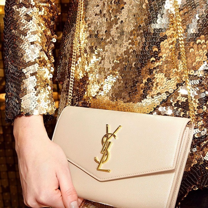 サンローランレディースブラックショルダーバッグl223