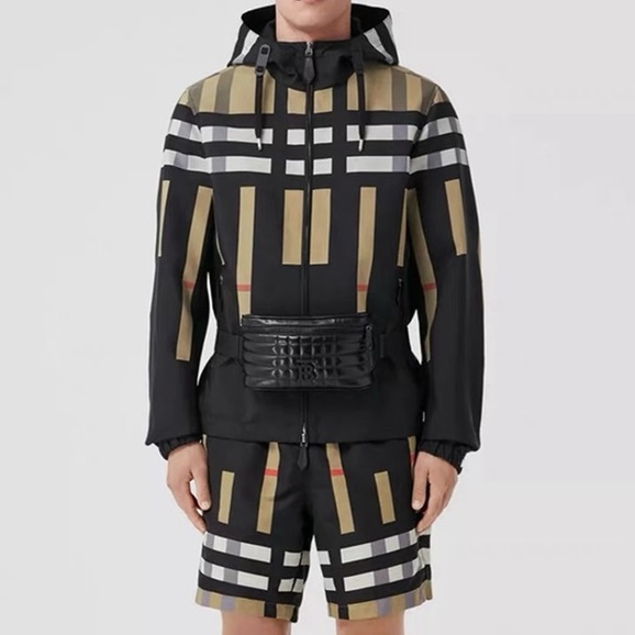 バーバリーメンズブラックジャケットu11