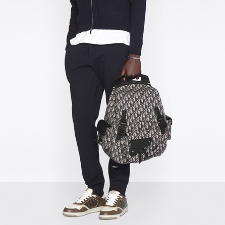 ディオールメンズオブリークバックパックi80