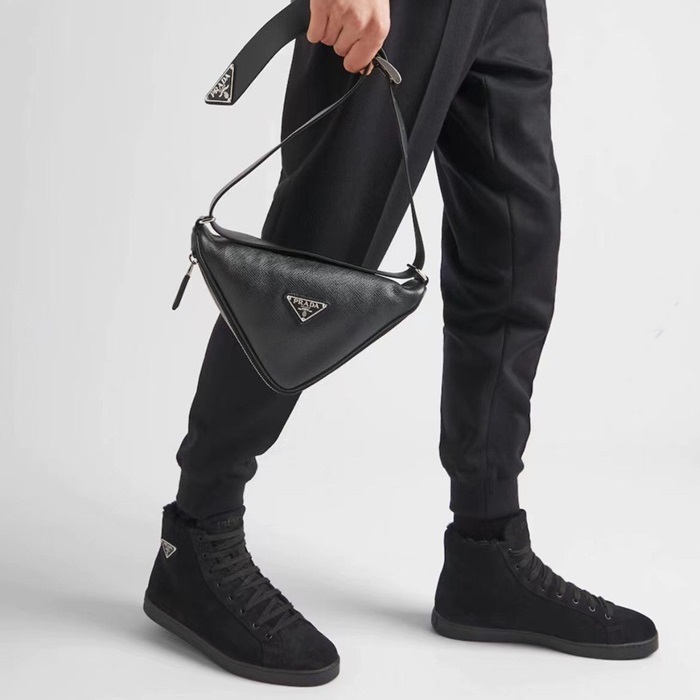 プラダメンズブラックハイトップスニーカーr40