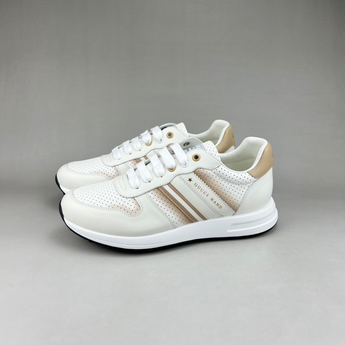 グッチメンズクラシックホワイトスニーカーu80