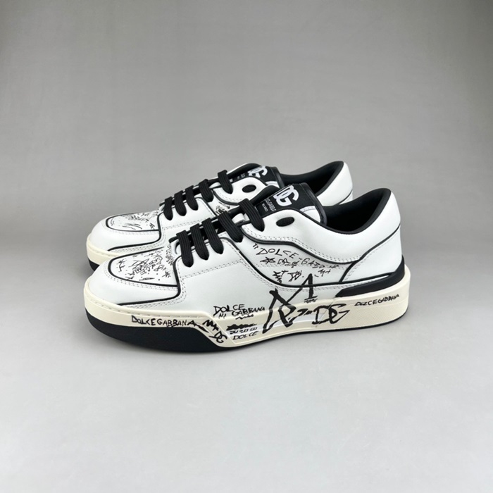 ドルチェ＆ガッバーナメンズブラックスニーカーl374
