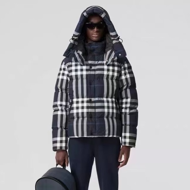 バーバリーメンズネイビーダウンパディングu30