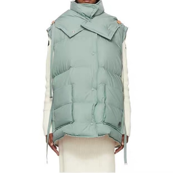 モンクレールレディースブルーダウンベストo71