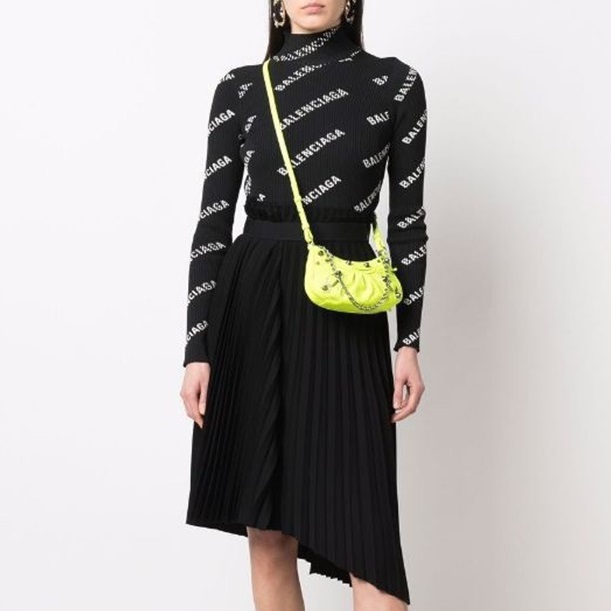 バレンシアガレディースグリーンミニバッグa50