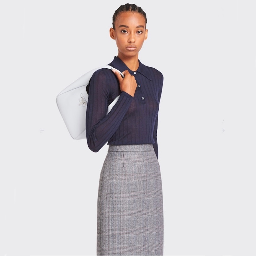 プラダレディースブルーショルダーバッグr160