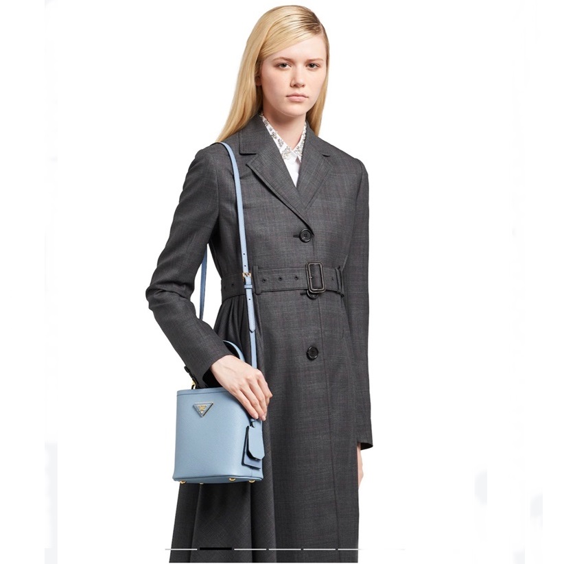 プラダレディースブルーデュブレットr187