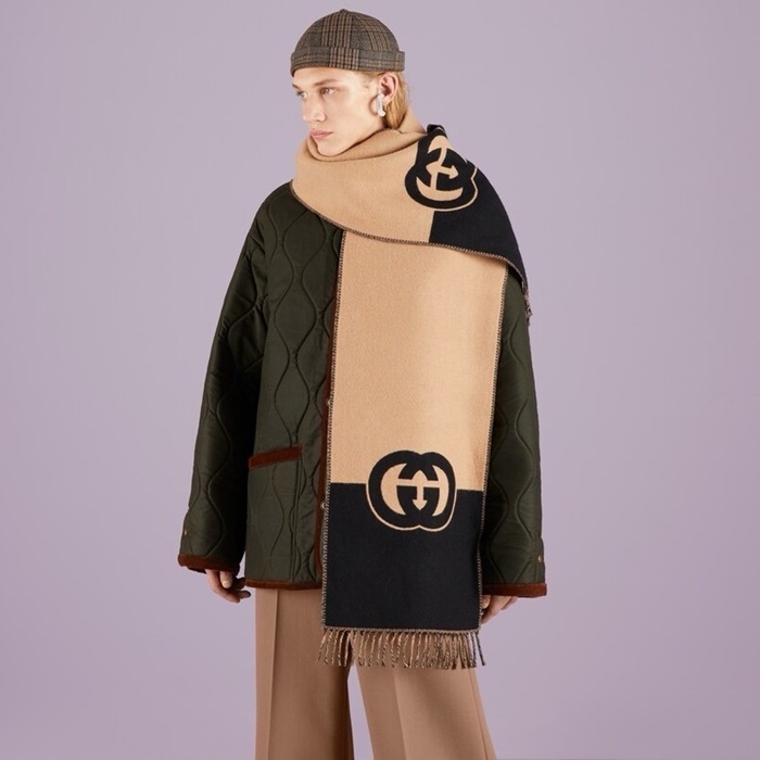 グッチメンズベージュマフラーc117