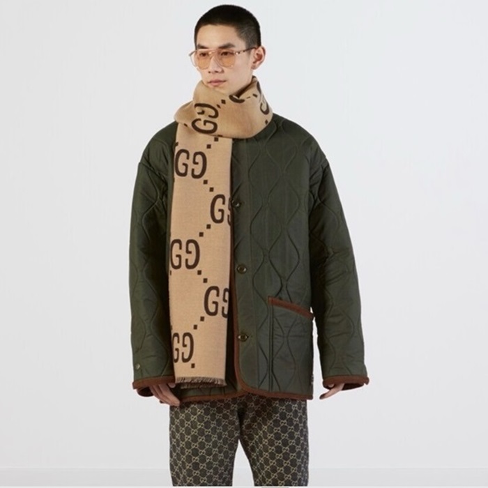 グッチメンズキャメルマフラーu120