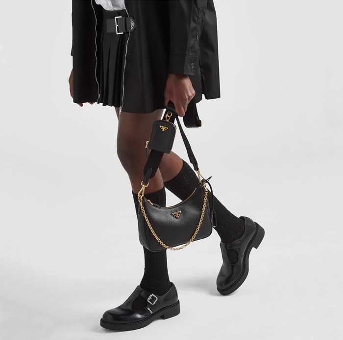 プラダレディースブラックハボバッグr223