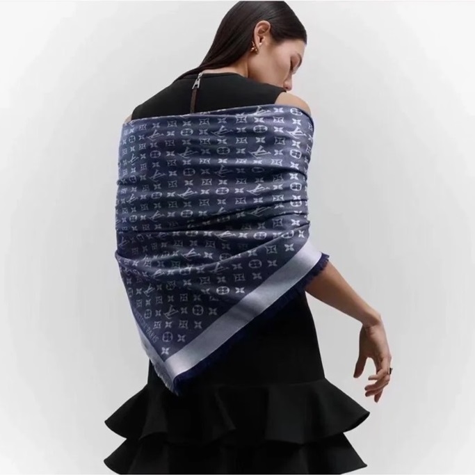 ルイヴィトンレディースブルーマフラーv275