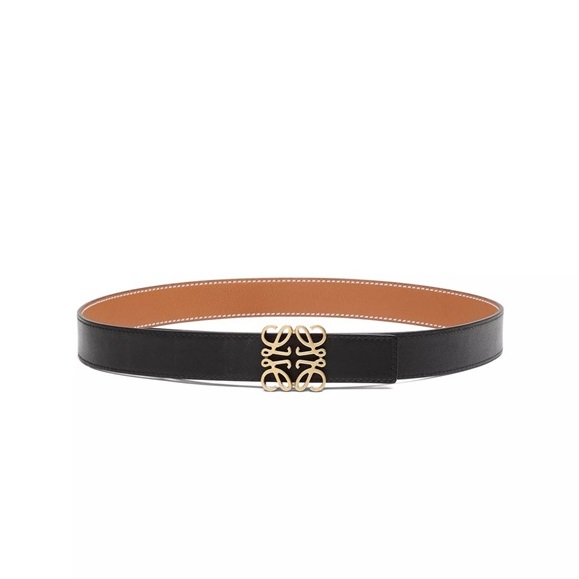 ロエベレディースキャメルベルトe685