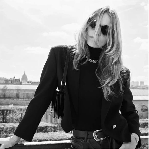 セリーヌレディースブラックベルトe53