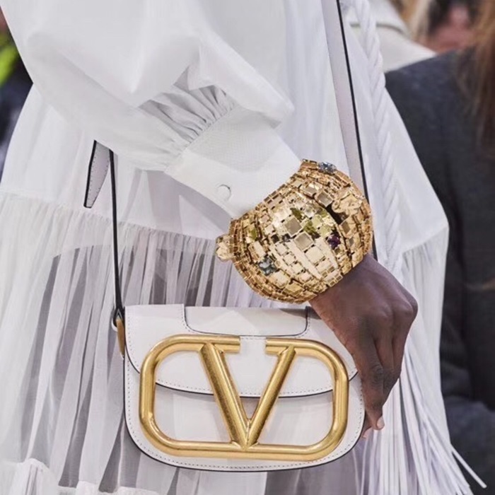 ヴァレンティノレディースホワイトクロスバッグl382