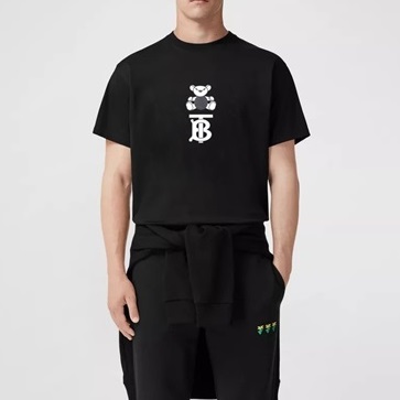 バーバリーメンズブラッククルーネック半袖Tシャツu55