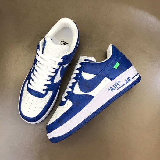 ルイヴィトンメンズブルースニーカーv387