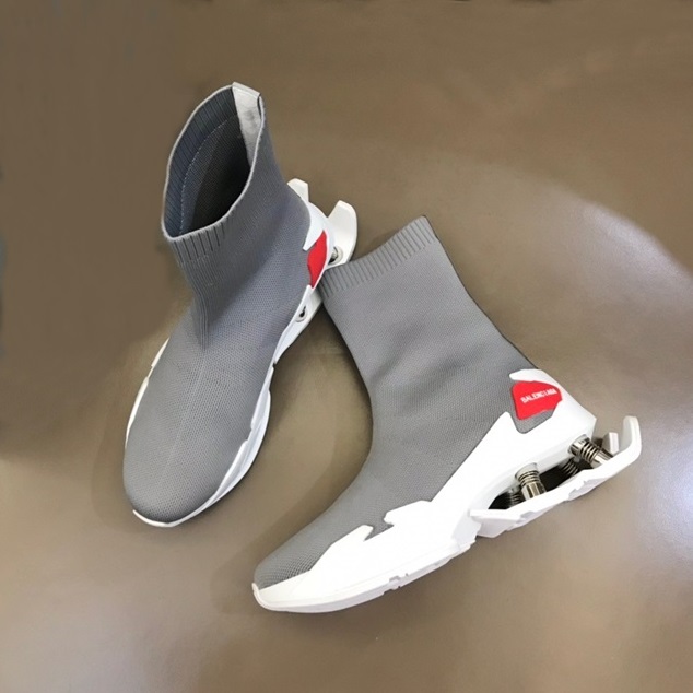 バレンシアガメンズグレーハイトップスニーカーa166