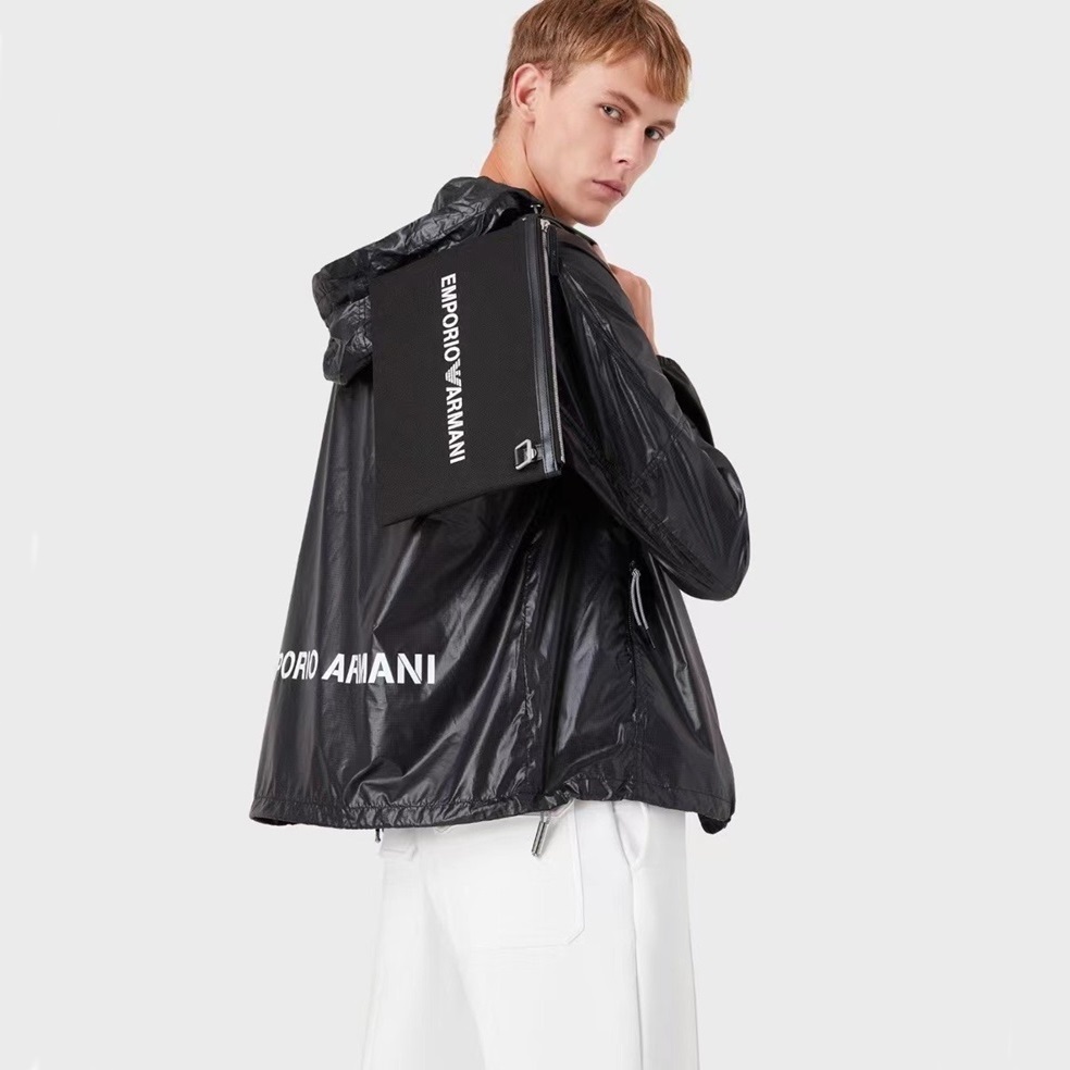 アルマーニメンズブラックジャケットr02