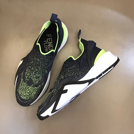 ェンディメンズイニシャルブラックスニーカーe57