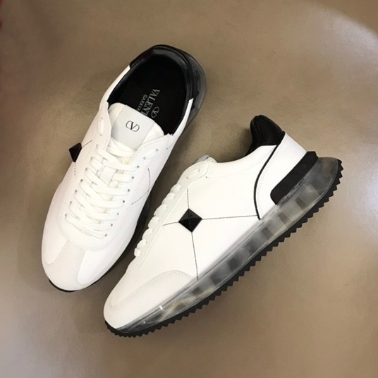 ヴァレンティノユニセックスモダンブラックスニーカーl398