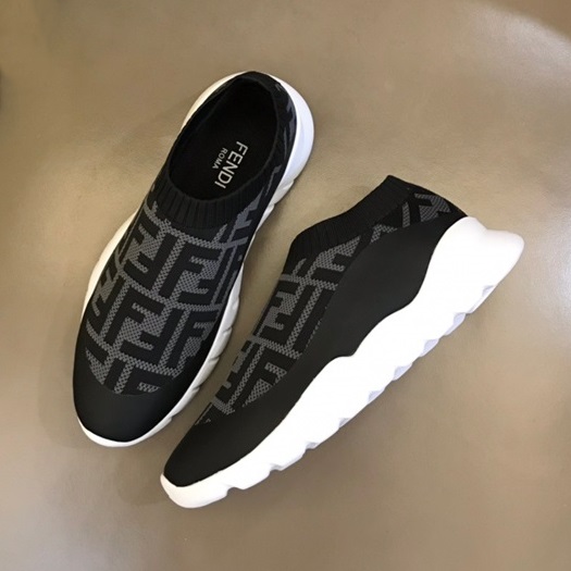 ェンディメンズイニシャルグレースニーカーe60