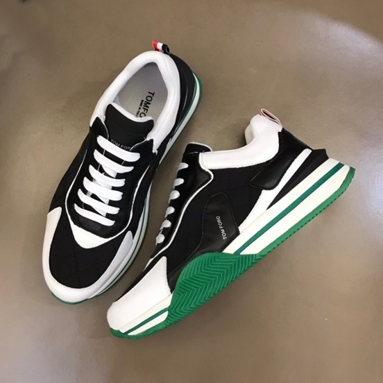 トムフォードメンズカジュアルブラックスニーカーf43