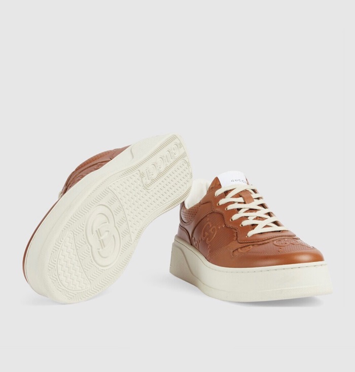 グッチユニセックスブラウンスニーカーu276