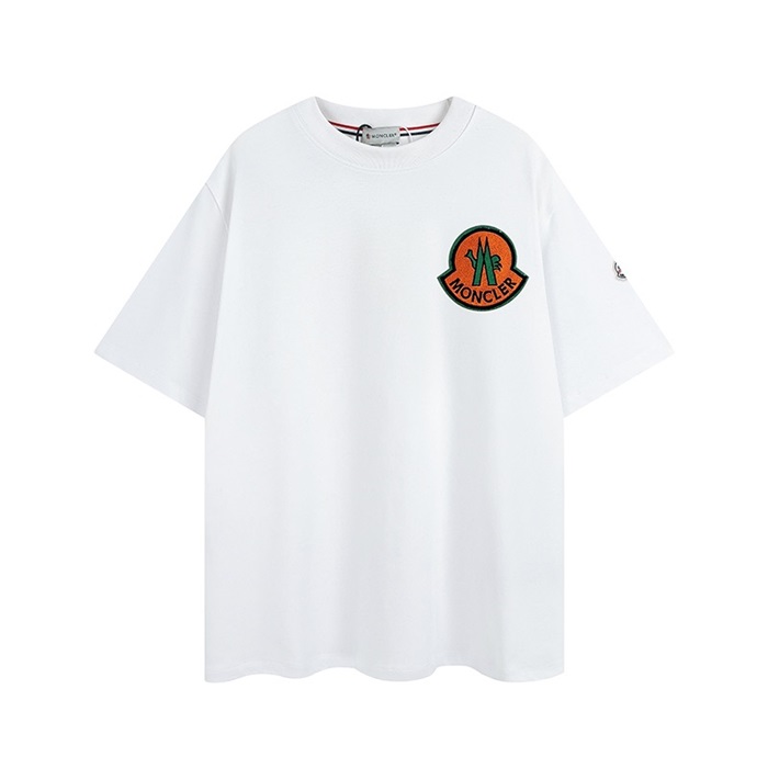 モンクレールメンズブラッククルーネック半袖Tシャツo88