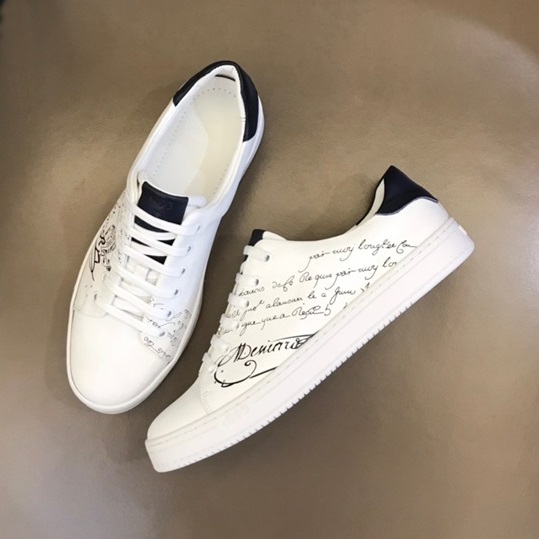 ベルルッティメンズシグネチャーホワイトスニーカーr174