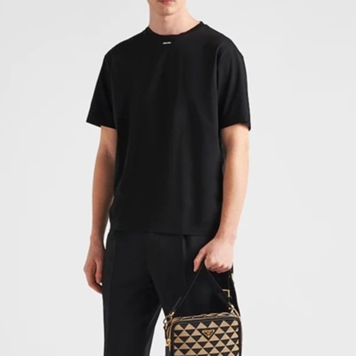 プラダメンズブラッククルーネック半袖Tシャツr327