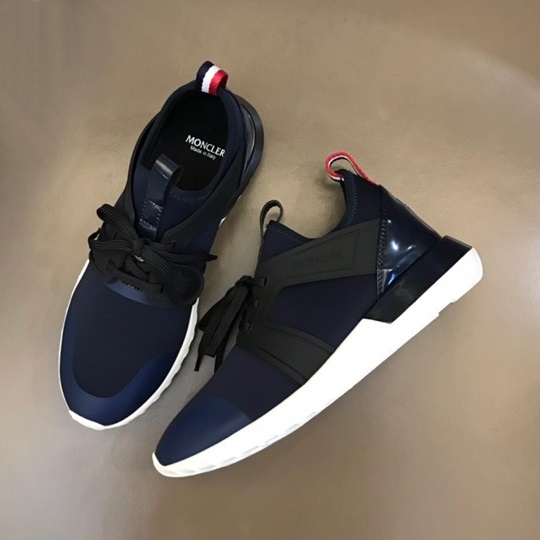 モンクレールメンズブルースニーカーo106