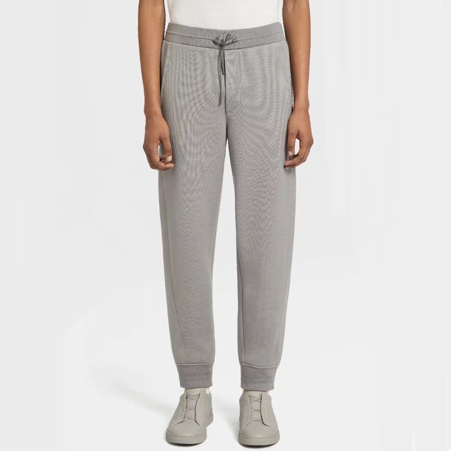 エルメネジルドゼニアメンズグレーパンツe65