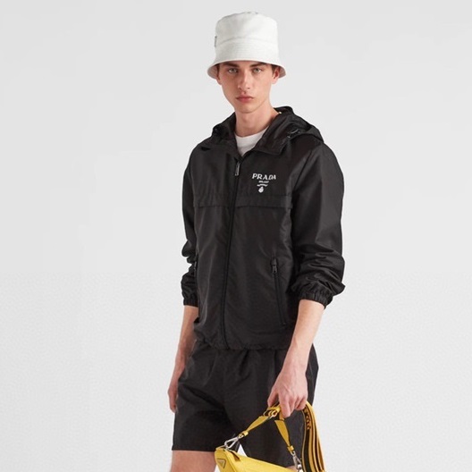 プラダメンズモダンブラックジャケットr344