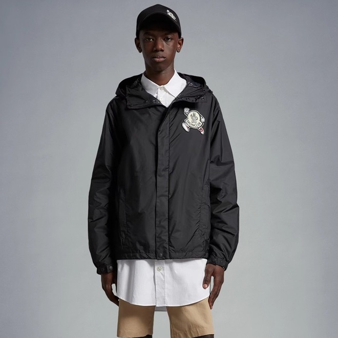 モンクレールメンズブラックジャケットo107