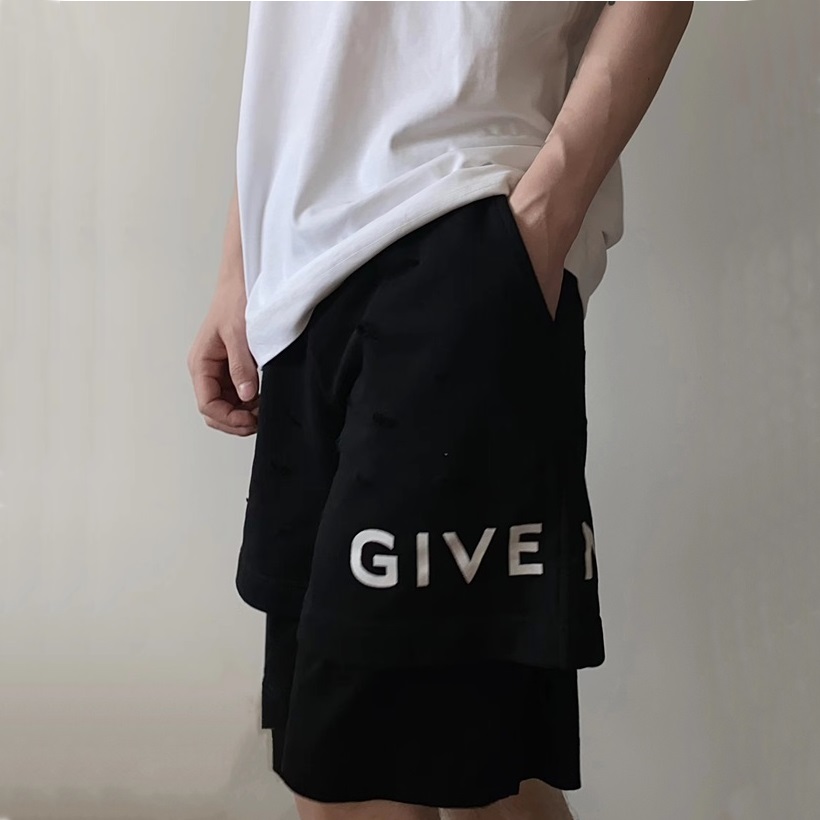 ジバンシィメンズカジュアルブラックショートパンツi199