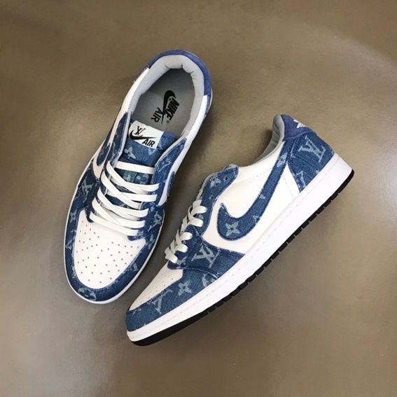 ルイヴィトンメンズブルースニーカーv654